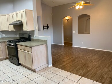 Dining to Living Rm