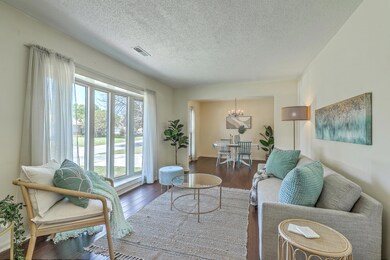 Living / Dining