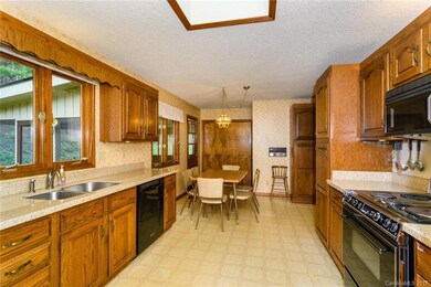 7 Elmwood Ln, Asheville, NC 28803 - photo 6