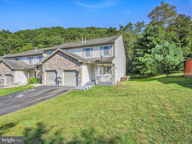 124 Mcknight St, Gordon, PA 17936 - photo 2