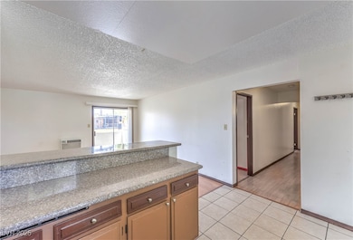 5404 Swenson St unit 34, Las Vegas, NV 89119 - photo 3
