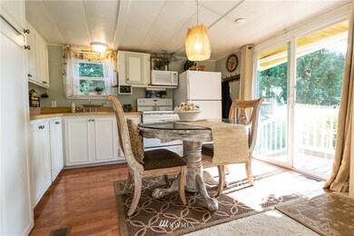 90 Baywood Village Rd unit 17, Sequim, WA 98382 - photo 5