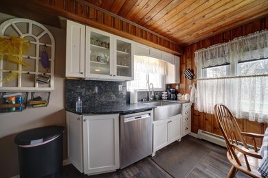 423 Bone Ridge Rd, Hawley, PA 18428 - photo 5