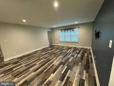 227 Derry Hill Ct unit A, Mount Laurel, NJ 08054 - photo 4