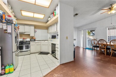 1565 Astoria Ave, Lancaster, CA 93535 - photo 4