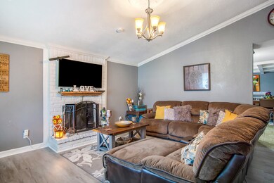 4422 Saffron Ln, Friendswood, TX 77546 - photo 5