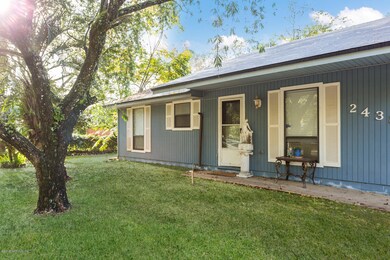 2438 Deloach Ln, Jacksonville, FL 32216 - photo 3