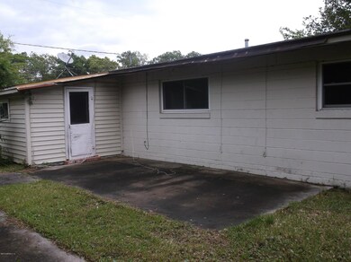 6732 Mopsy Ln, Jacksonville, FL 32210 - photo 6