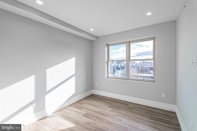 526 Brown St unit 405, Philadelphia, PA 19123 - photo 7