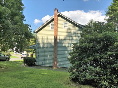 85 Beaver St, Lehighton, PA 18235 - photo 3