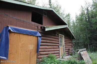 Exterior 3