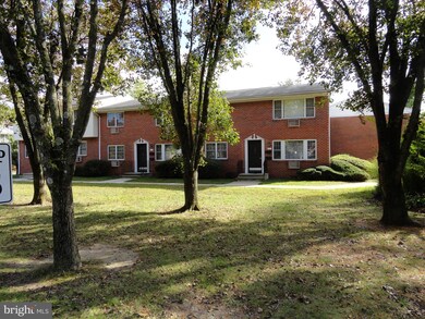 140H Orchard, Hightstown, NJ 08520 - photo 2