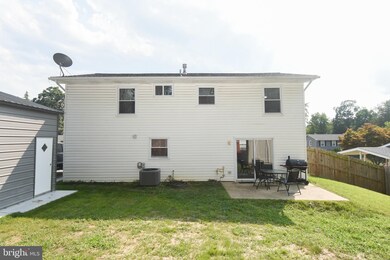 2346 Woodberry Dr, Bryans Road, MD 20616 - photo 5