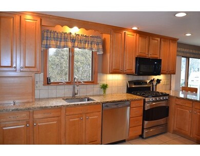 11 Carlson Cir, Natick, MA 01760 - photo 7