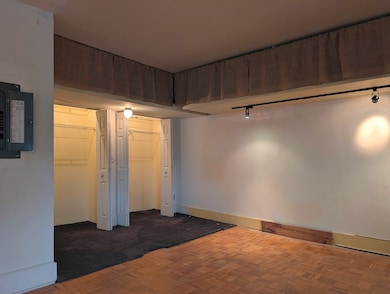 Kimball Towers unit 819, Springfield, MA 01103 - photo 4