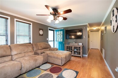 728 Floyd Ave, Versailles, IN 47042 - photo 5