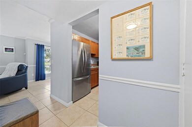 10433 Carrollbrook Ct unit 105, Tampa, FL 33618 - photo 4