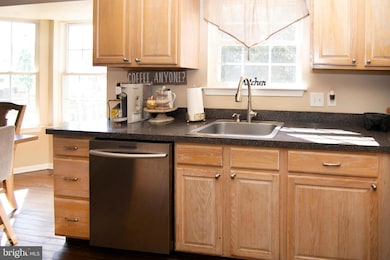 10 Waterview Dr, Sicklerville, NJ 08081 - photo 5