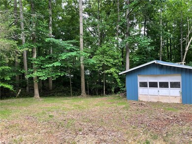 2047 Mill Pond Dr, Sophia, NC 27350 - photo 6