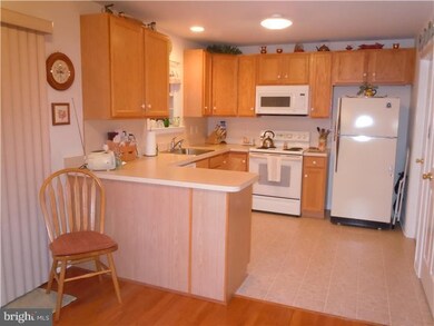 106 Presidential Dr, Royersford, PA 19468 - photo 7