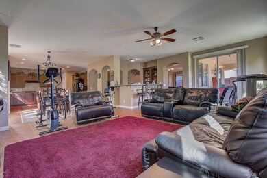 11-N 44th Way-011