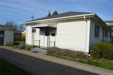 344 Rosebrock St, North Tonawanda, NY 14120 - photo 5