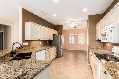 20693 N Glen Canyon Dr, Surprise, AZ 85387 - photo 5