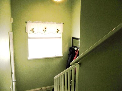 Roomy front Entry.