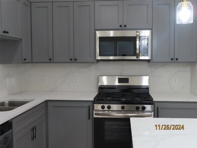 3210 Meyer St unit B, Houston, TX 77087 - photo 6