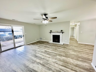 9651 Merrillville Rd unit 103, Crown Point, IN 46307 - photo 5