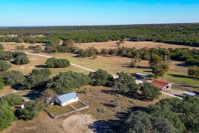 20949 Firefly Rd, Florence, TX 76527 - photo 2