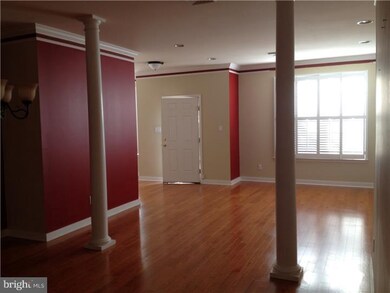 1104 Burgundy Cir, Pennsburg, PA 18073 - photo 5