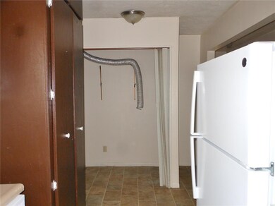 1102 Apache Dr, Collinsville, IL 62234 - photo 7