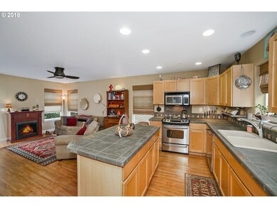 Kitchen/Living Room