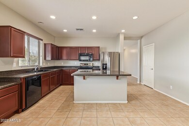 1263 E Apricot Ln, Gilbert, AZ 85298 - photo 3