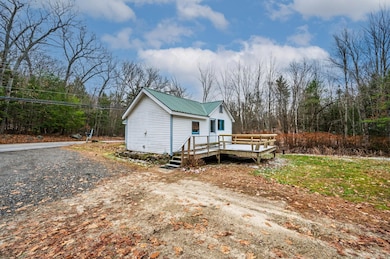 274 Edgemont Rd, Sunapee, NH 03782 - photo 3