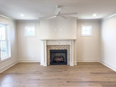 218 Colleton_001