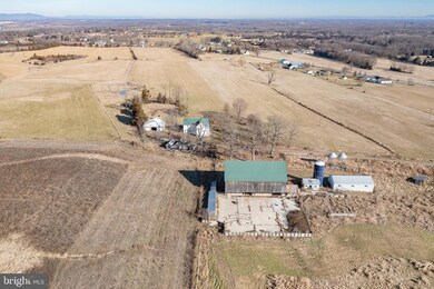 2407 Greensburg Rd, Martinsburg, WV 25404 - photo 5