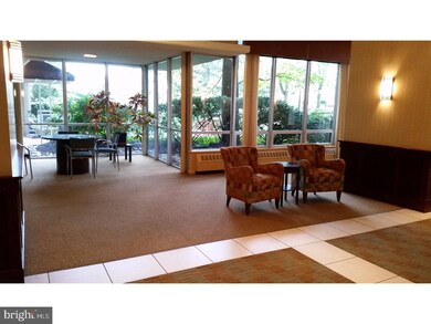 Radnor House unit 214, Bryn Mawr, PA 19010 - photo 4