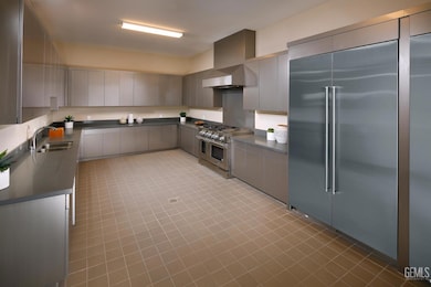 12709 Graham Ct, Bakersfield, CA 93311 - photo 3