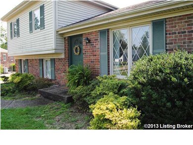 7502 Winesap Way, Louisville, KY 40228 - photo 3