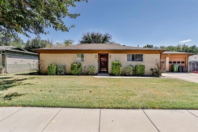 7604 Lola Dr, North Richland Hills, TX 76180 - photo 2