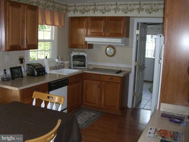 13110 Ovalstone Ln, Bowie, MD 20715 - photo 4