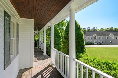 005-photo-no-caption-9350267