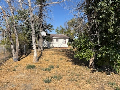 237 2nd Ave SW, Cut Bank, MT 59427 - photo 5