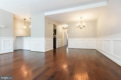 16 Andrew Place, Baltimore, MD 21201 - photo 4