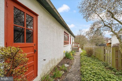 716 Hemlock Rd, Media, PA 19063 - photo 7