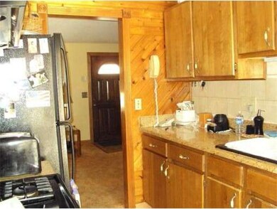 165 Southfield Dr, Brockton, MA 02302 - photo 4