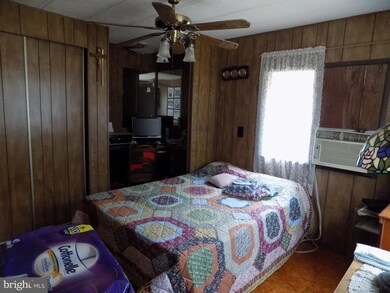 14064 Sutton Ln, Ruther Glen, VA 22546 - photo 6