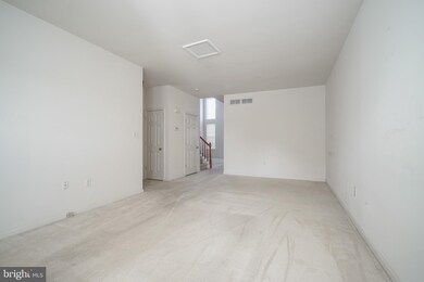 125 Sansom Ln, Woodbury, NJ 08096 - photo 3